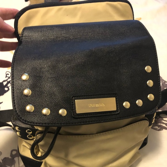 Steve Madden Gold Backpack - Picture 1 of 5